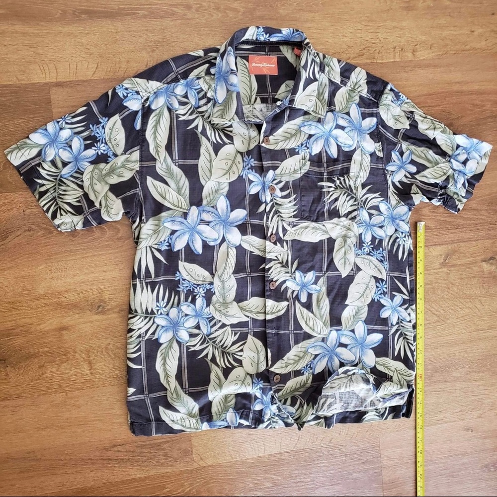 Tommy Bahama 100% Silk Aloha Shirt